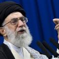 2901 - Un petit geste pour Khamenei & Ahmadinejad