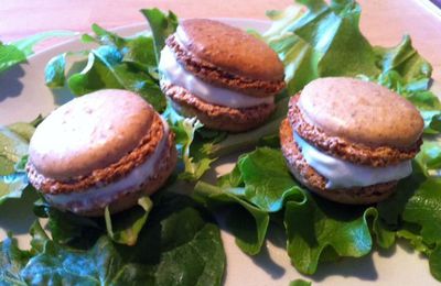 Petits macarons noix et Roquefort