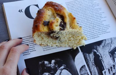 Gâteau chinois : brioche à la crème pâtissière et pépites de chocolat