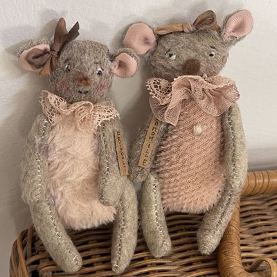 Tic et tac hihi deux minis tout rose..(9cm)