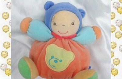 Doudou Poupée Collection Baby Peluche Boule Orange Bleu Vert Grelot Kaloo