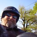 le 29.04.2008,Aprés 12 ans de souffrances,première promenade en moto derrière mon copain NOUGAT sur sa YAM 1100 Virago,la joie