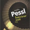 PESSL Marisha - Intérieur nuit