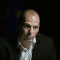 Traité de Versailles, coup d'État, nazis... Varoufakis sort l'artillerie lourde