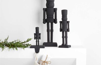Déco de Noël : l'idée brillante du total look noir 