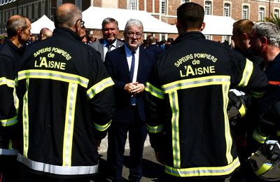 LA DÉLÉGATION HIRSONNAISE S’ASSOCIE AU DEUIL DES FAMILLES ET DES AGENTS DU SDIS.