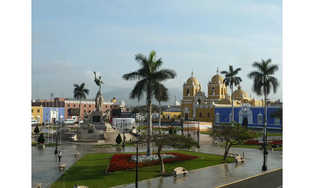 Un paseo por "la ciudad de la Eterna Primavera"