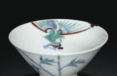 A small doucai winecup, Qing dynasty, Kangxi period (1662-1722)