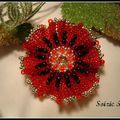 Pendentifs lys et coquelicot 