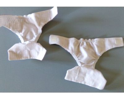 Mini couches pour mini poupées ! Ces couches sont