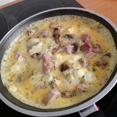 La Cantine # Casser des oeufs 