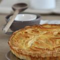 Tarte normande vanillée aux pommes.