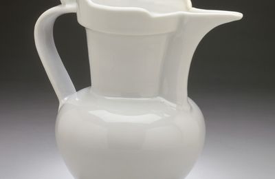 Monk's Cap Ewer (Sengmaohu), Ming dynasty, Yongle period (1403-1424)