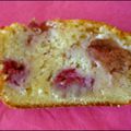 Cake aux fraises et aux framboises (sans beurre)