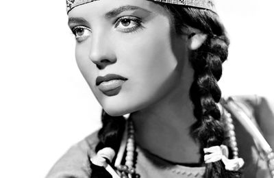 LINDA DARNELL