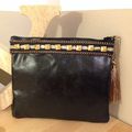 Pochette en cuir 