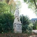 Coup de Coeur de l'Etoile de Normandie: ils sont jeunes et courageux. Ils protègent nos statues publiques contre les vandales!