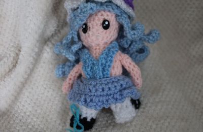 UN PEU DE CROCHET ET DE COUTURE 