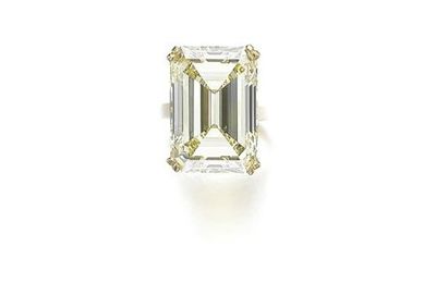 Fancy Yellow Diamond Ring