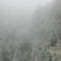 Galamus dans le brouillard