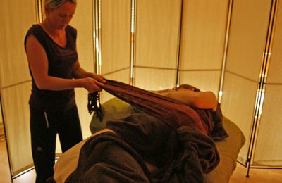 Séance de massage bien-être et Rebozo 