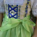 Dirndl pour Savannah