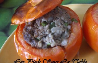 TOMATES FARCIES AU BOEUF