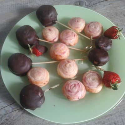 Mini roulés fraise-framboise