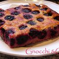 Un gâteau aux cerises qui se prend pour un clafouti!