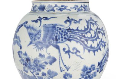 A blue and white jar, 17th century