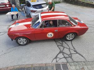 EDITION 2024 : Les malheurs de nos amis Lettons avec la TestaRossa et la &quot;Mascotte&quot;; la 1ère n'a pas pris le départ ; la 2ème n'a pas vu l'arrivée à Cannes