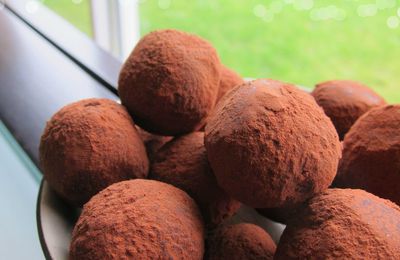 Truffes en chocolat à la crème de coco