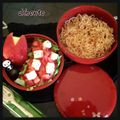 Bento « nouilles, et salade estivale »