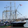 Voici quelques photos du Belem vous y apercevrez aussi le 6 eme pont de Rouen qui est en construction