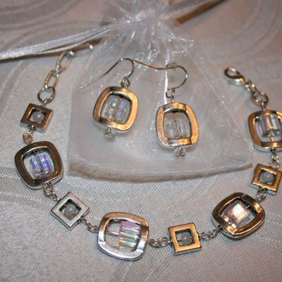 BRACELET ET BOUCLES D'OREILLES FLOCON DES FÊTES