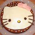 Gâteau d'anniversaire Hello Kitty