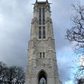 L'église Saint-Jacques-la-Boucherie et la tour Saint-Jacques