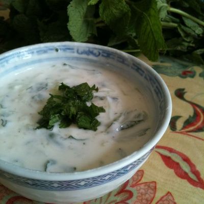 Apéro d'été :Tzatziki à la menthe 