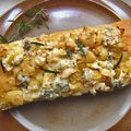 PIZZA OIGNONS-POISSON-FROMAGE