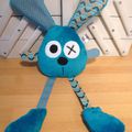 Doudou lapin bleu - marron