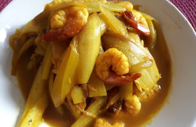 Endives et crevettes au curry