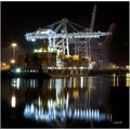 Le port du Havre , ses grues....