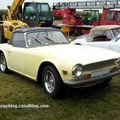  Triumph TR6 convertible (5ème Fête Autorétro étang d' Ohnenheim)