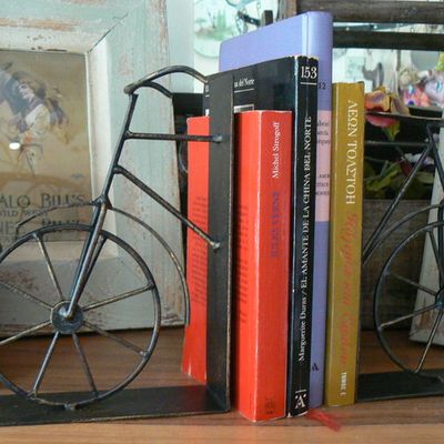 ΔΙΑΚΟΣΜΗΣΗ ΤΟΙΧΟΥ ΚΑΙ ΒΙΒΛΙΟΘΗΚΗ