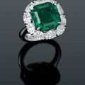 A 7.39 carats Colombian emerald and diamond ring
