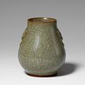 A hu-shaped vase, Qing dynasty