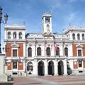 La Plaza Mayor, le Campo Grande et le Pisuerga avec sa plage