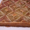 TARTE GEOMETRIQUE A LA RHUBARBE