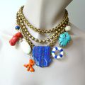 Collier d'été baroque ethnique ,pierre de lapis, turquoise et corail .