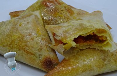 Samoussas au potimarron, féta et miel